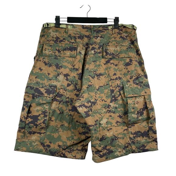Vintage Genuine Gear Camo Cargo Shorts 34 - Picture 5 of 7